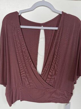 Tavi Active | Go With the Flow Top